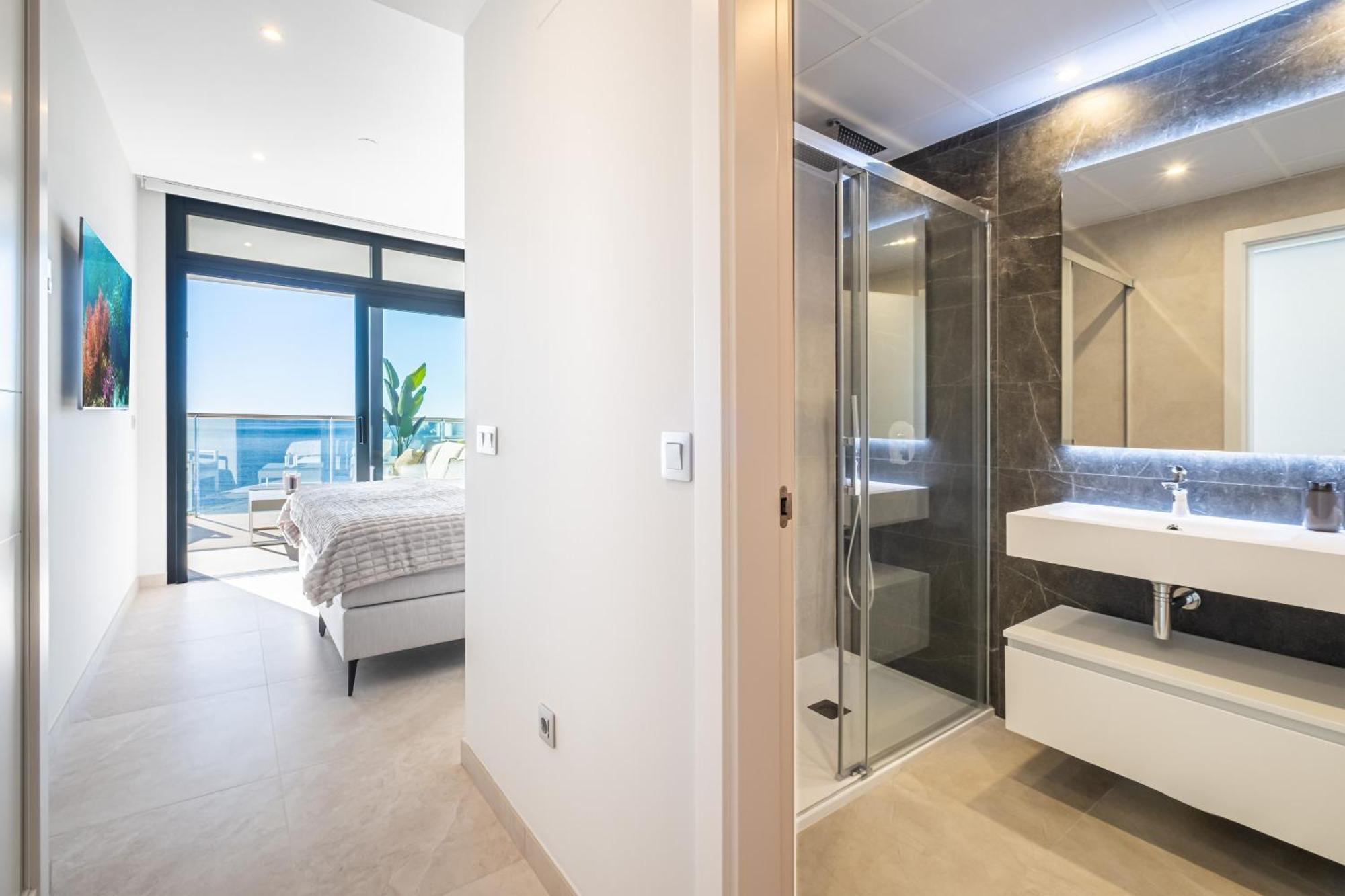 Sunset Cliffs Deluxe Apartment 6133 Poniente Beach Benidorm Esterno foto
